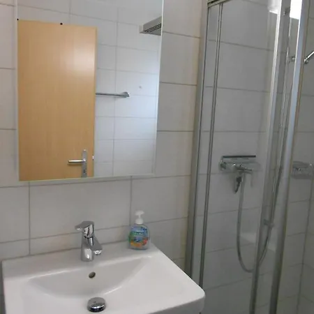 Bed+breakfast Mynoflen 住宿加早餐酒店 Seftigen